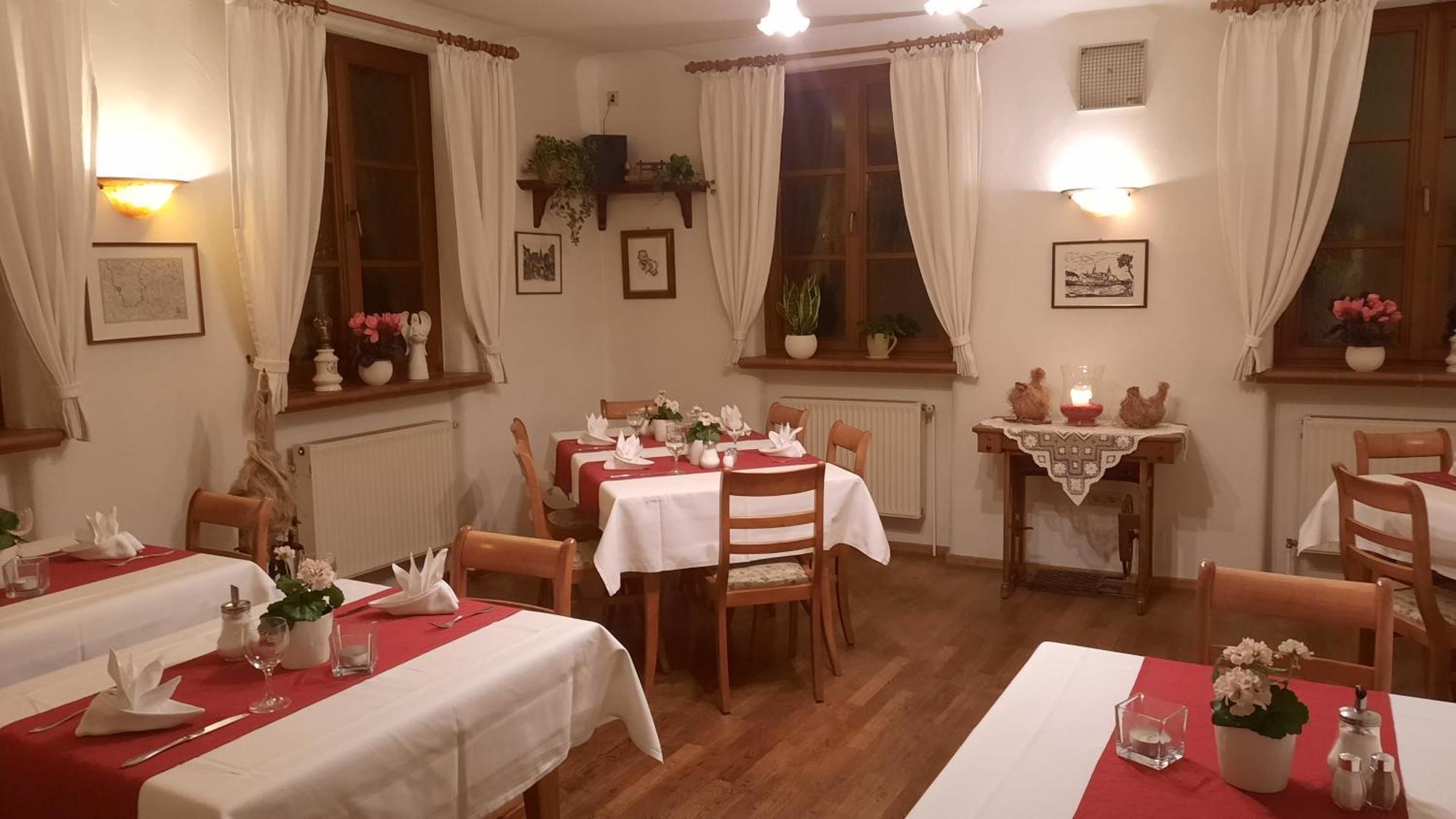 Landgasthof May Willanzheim Eksteriør billede