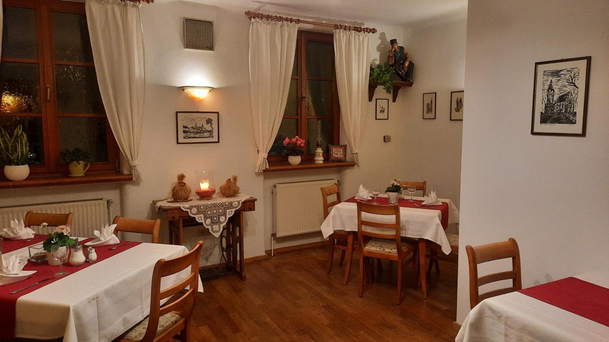 Landgasthof May Willanzheim Eksteriør billede